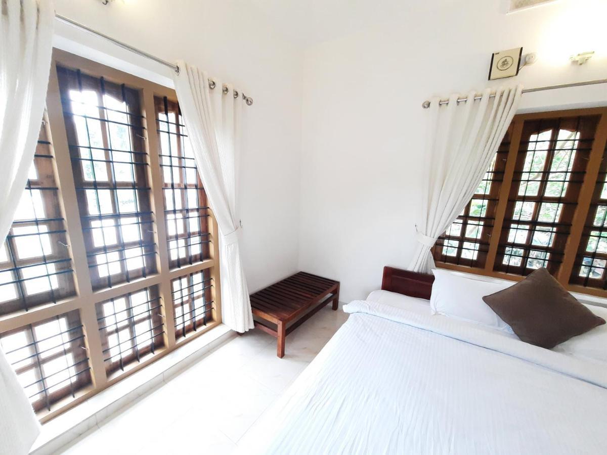 Oriole Homestay Thekkady Εξωτερικό φωτογραφία